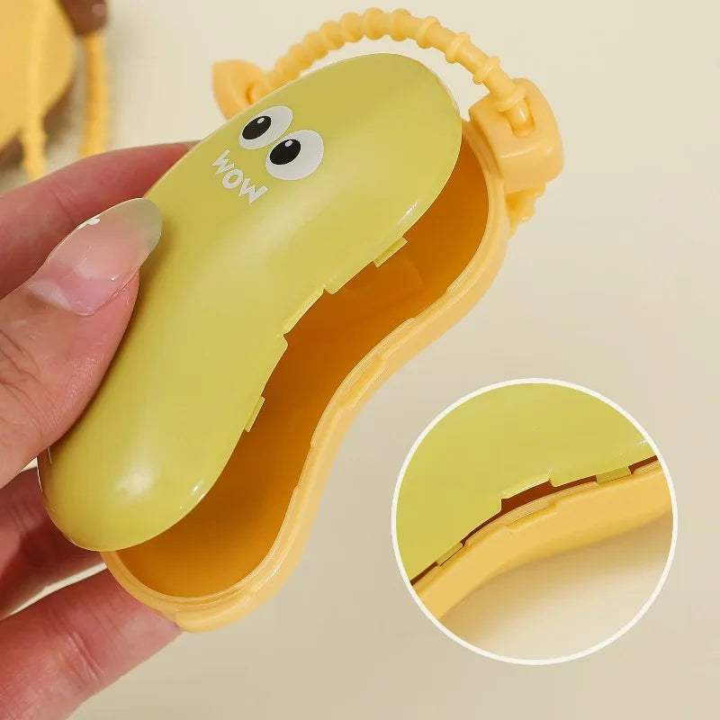 2-In1 Portable Toothbrush Head Cover Travel Toothpaste Containers Cartoon Banana Protective Case Toothbrush Storage Organizer